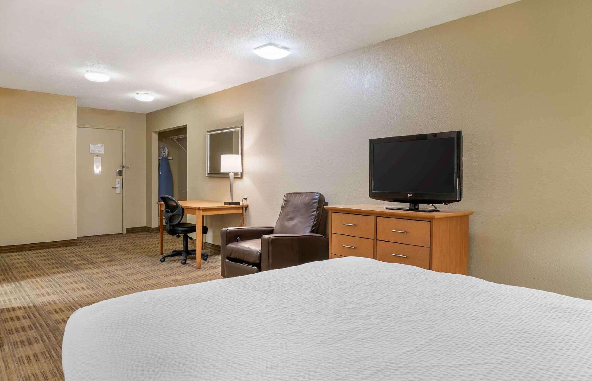 Extended Stay America Select Suites - Detroit - Warren Kültér fotó