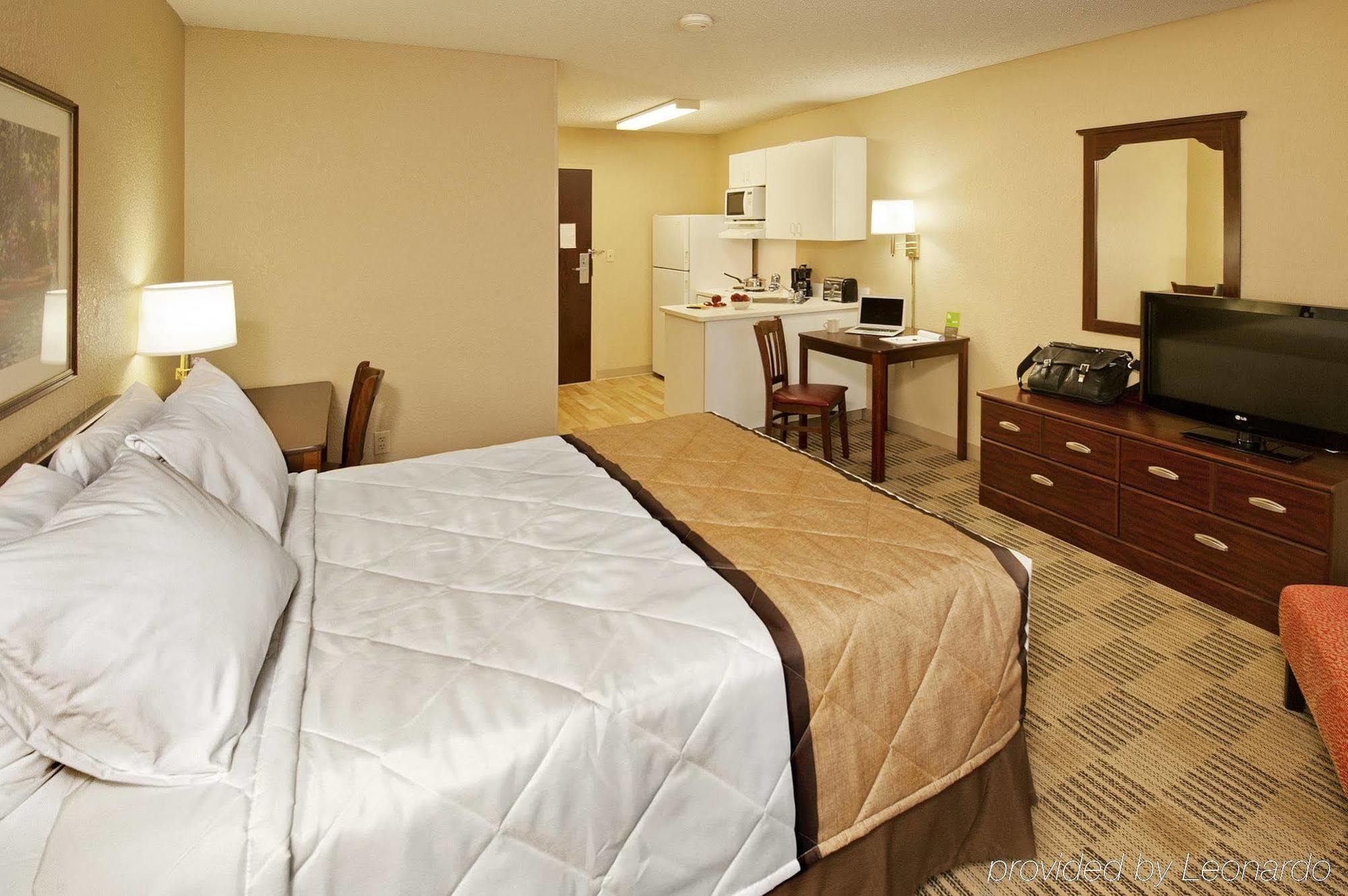 Extended Stay America Select Suites - Detroit - Warren Kültér fotó